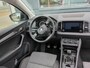 Skoda Karoq 1.5 TSI ACT Business Edition Plus / Metallic/ Led/ Camera/ Panoramadak/ Clima/ Navi/ Parkeerensoren / 17 lmv