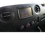 Renault Master T28 2.3 dCi 130 L1H1 *meeneemprijs* - Cruise, Trekhaak, Betimmering, Navi