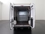 Opel Movano 2.2D 140PK Zwaar L2H2 Edition | Imperiaal | Trekhaak | Multimedia | Airco | Cruise | 3-Persoons | Betimmering