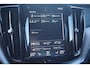 Volvo XC60 2.0 D4 R-Design | Camera | Trekhaak | Harman/Kardon | Winter Pakket | 21'' LM |