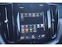 Volvo XC60 2.0 D4 R-Design | Camera | Trekhaak | Harman/Kardon | Winter Pakket | 21'' LM |