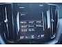 Volvo XC60 2.0 D4 R-Design | Camera | Trekhaak | Harman/Kardon | Winter Pakket | 21'' LM |