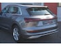 Audi E-tron e-tron 50 quattro Launch edition plus 71 kWh | Luchtvering | Panoramadak | Virtual Cockpit | Leder | ACC | Origineel NL |