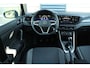 Volkswagen Polo 1.0 TSI 95pk Life | Achteruitrijcamera | Parkeersensoren | Navigatie via Apple Carplay & Android Auto