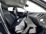 Kia Xceed 1.6 GDi PHEV DynamicPlusLine Automaat / Dealer onderhouden / Trekgewicht 1.300 kg / Navigatie / Apple Carpay Android / 17" LM wielen / Stuur- en stoel verwarming / All Season banden /