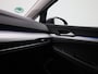 Volkswagen Golf 1.0 TSI Life | Stoelverwarming | Achteruitrijcamera | Parkeersensoren | Sfeerverlichting | Apple Carplay / Android Auto |