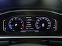 Volkswagen T-Roc 1.5 TSI R-Line | Parkeersensoren | Stoelverwarming | Carplay |
