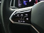 Volkswagen T-Roc 1.5 TSI R-Line | Parkeersensoren | Stoelverwarming | Carplay |