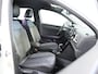 Volkswagen T-Roc 1.5 TSI R-Line | Parkeersensoren | Stoelverwarming | Carplay |