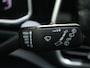 Volkswagen T-Roc 1.5 TSI R-Line | Parkeersensoren | Stoelverwarming | Carplay |