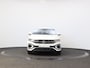 Volkswagen T-Roc 1.5 TSI R-Line | Parkeersensoren | Stoelverwarming | Carplay |