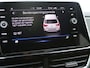 Volkswagen T-Roc 1.5 TSI R-Line | Parkeersensoren | Stoelverwarming | Carplay |