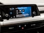 Volkswagen Golf Variant 1.0 TSI Premium (APPLE CARPLAY, GROOT NAVI, ADAPTIVE CRUISE, TREKHAAK ELEKTRISCH, KEYLESS START, SPORTSTOELEN, DAB+, LED KOPLAMPEN, NIEUWE APK, NIEUWSTAAT)