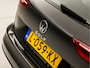 Volkswagen Golf Variant 1.0 TSI Premium (APPLE CARPLAY, GROOT NAVI, ADAPTIVE CRUISE, TREKHAAK ELEKTRISCH, KEYLESS START, SPORTSTOELEN, DAB+, LED KOPLAMPEN, NIEUWE APK, NIEUWSTAAT)