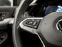 Volkswagen Golf Variant 1.0 TSI Premium (APPLE CARPLAY, GROOT NAVI, ADAPTIVE CRUISE, TREKHAAK ELEKTRISCH, KEYLESS START, SPORTSTOELEN, DAB+, LED KOPLAMPEN, NIEUWE APK, NIEUWSTAAT)