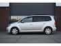 Volkswagen Touran 1.4 TSI Comfortline 7p. Carplay - Cruise - Navi - Clima