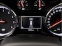 Opel Astra 1.2 Sport (APPLE CARPLAY, CLIMATE, NAVIGATIE, LED KOPLAMPEN, PARKEERSENSOREN, SPORTSTOELEN, GETINT GLAS, CRUISE, NIEUWSTAAT)