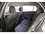 Volkswagen Golf Life 1.5 eTSI 130pk DSG Automaat Adaptive cruise control, Stuurwiel verwarmd, Achteruitrijcamera, App connect, Parkeersensoren, Airco, DAB, Radio, LED koplampen