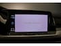 Volkswagen Golf Life 1.5 eTSI 130pk DSG Automaat Adaptive cruise control, Stuurwiel verwarmd, Achteruitrijcamera, App connect, Parkeersensoren, Airco, DAB, Radio, LED koplampen