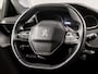 Peugeot 208 1.2 PureTech Sport (APPLE CARPLAY, GROOT NAVI, PARKEERSENSOREN, LM VELGEN, SPORTSTOELEN, LED KOPLAMPEN, LANE ASSIST, CRUISE, NIEUWE APK, NIEUWSTAAT)