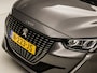 Peugeot 208 1.2 PureTech Sport (APPLE CARPLAY, GROOT NAVI, PARKEERSENSOREN, LM VELGEN, SPORTSTOELEN, LED KOPLAMPEN, LANE ASSIST, CRUISE, NIEUWE APK, NIEUWSTAAT)