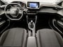 Peugeot 208 1.2 PureTech Sport (APPLE CARPLAY, GROOT NAVI, PARKEERSENSOREN, LM VELGEN, SPORTSTOELEN, LED KOPLAMPEN, LANE ASSIST, CRUISE, NIEUWE APK, NIEUWSTAAT)