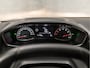 Peugeot 208 1.2 PureTech Sport (APPLE CARPLAY, GROOT NAVI, LANE ASSIST, SPORTSTOELEN, CRUISE, DAB+, NIEUWE APK, NIEUWSTAAT)
