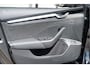 Skoda Octavia Combi 1.5 TSI MHEV Business Edition | Matrix LED | HUD | Winterpakket | Travel Assist | Camera | 18"