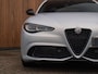 Alfa Romeo Giulia 2.0T 280pk Q4 Competizione | MY24 | Pano-dak | Harman/Kardon