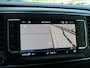 Peugeot Expert 2.0 BlueHDI 145 Long Premium | Dubbele Cabine | Dubbele schuifdeur | 6-Persoons! | Camera | Trekhaak | Dodehoek Detectie | Navigatie | Cruise Control