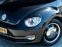 Volkswagen Beetle Cabriolet 1.2 TSI Cup | Stoelverwarming | 18'' Disc Velgen | Climate Control | Cruise Control | Parkeersensoren Voor & Achter | Regensensor | Automatisch Licht | Metallic Lak | Windscherm |