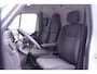 Renault Master 2.3 DCi 135 pk L3H2 Navi, Camera, BPM vrij Airco, Cruise control, Laadruimte Pakket, PDC V+A, 3-Zits, Nieuw 2024