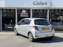 Toyota Yaris 1.3 16v VVT-i Dynamic | Cruise control, Climate control, Trekhaak, Camera, Licht en regensensor