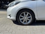 Toyota Yaris 1.3 16v VVT-i Dynamic | Cruise control, Climate control, Trekhaak, Camera, Licht en regensensor