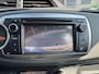 Toyota Yaris 1.3 16v VVT-i Dynamic | Cruise control, Climate control, Trekhaak, Camera, Licht en regensensor