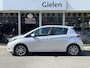 Toyota Yaris 1.3 16v VVT-i Dynamic | Cruise control, Climate control, Trekhaak, Camera, Licht en regensensor