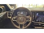 Volvo V60 2.0 B4 R Design Achteruitrij camera- Navi - Apple Carplay