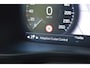 Volvo XC40 T5 Hybride Inscription | 360° Camera | Panorama dak | Pilot assist | Apple CarPlay | BLIS | Volvo On Call |