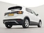 Volkswagen T-Cross 1.0 TSI Style Automaat | Afneembare trekhaak | Apple Carplay | Bluetooth | Navigatie | Parkeersensoren voor en achter |