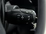 DS 3 Sport Chic 130 pk | Navigatie | Achteruitrijcamera | Parkeersensoren Voor en Achter | Verwarmde Sportstoelen | LED Koplampen | Premium Audio | Climate Control | Cruise Control | 17" Lichtmetalen Velgen | Apple Carplay/Android Auto |