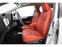 Toyota Yaris 1.5 Hybrid Dynamic | Navigatie | Leer | Keyless | Cruise | Clima | 16 inch
