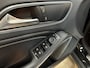 Mercedes-Benz GLA 180 Ambition Airco | Navigatie | Cruise Control | Automaat | Leder | Xenon | 18 Inch | Isofix | NAP