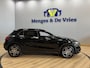 Mercedes-Benz GLA 180 Ambition Airco | Navigatie | Cruise Control | Automaat | Leder | Xenon | 18 Inch | Isofix | NAP