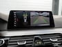 BMW 5-Serie Touring 520i M-Sport Pano Individual 20" Trekhaak Head-up HK Memory Camera