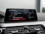 BMW 5-Serie Touring 520i M-Sport Pano Individual 20" Trekhaak Head-up HK Memory Camera
