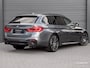 BMW 5-Serie Touring 520i M-Sport Pano Individual 20" Trekhaak Head-up HK Memory Camera