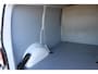 Volkswagen Transporter | Comfortline | L1 | 150 pk | PDC Achter | Betonplex Laadvloer | Navi | Cruise Control | Apple Carplay | Verwarmde Voorruit