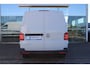Volkswagen Transporter | Comfortline | L1 | 150 pk | PDC Achter | Betonplex Laadvloer | Navi | Cruise Control | Apple Carplay | Verwarmde Voorruit