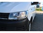 Volkswagen Transporter | Comfortline | L1 | 150 pk | PDC Achter | Betonplex Laadvloer | Navi | Cruise Control | Apple Carplay | Verwarmde Voorruit