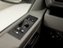 Volkswagen Transporter 2.0 TDI L1H1 28 Highline 150Pk Automaat (APPLE CARPLAY, GROOT NAVI, 3 ZITS, ADAPTIVE CRUISE, PARKEERSENSOREN, LM VELGEN, NIEUWE APK, NIEUWSTAAT)